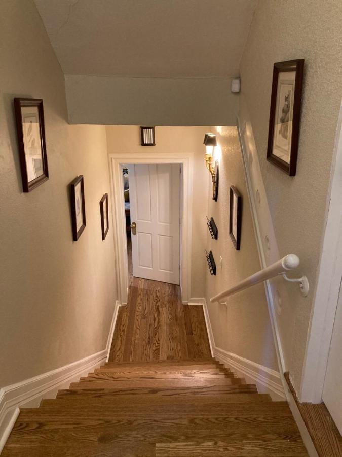 Pineapple House, Spacious 1St Floor Apartment! City Center! 96 Walk Score! Free Parking! Denver Exterior photo