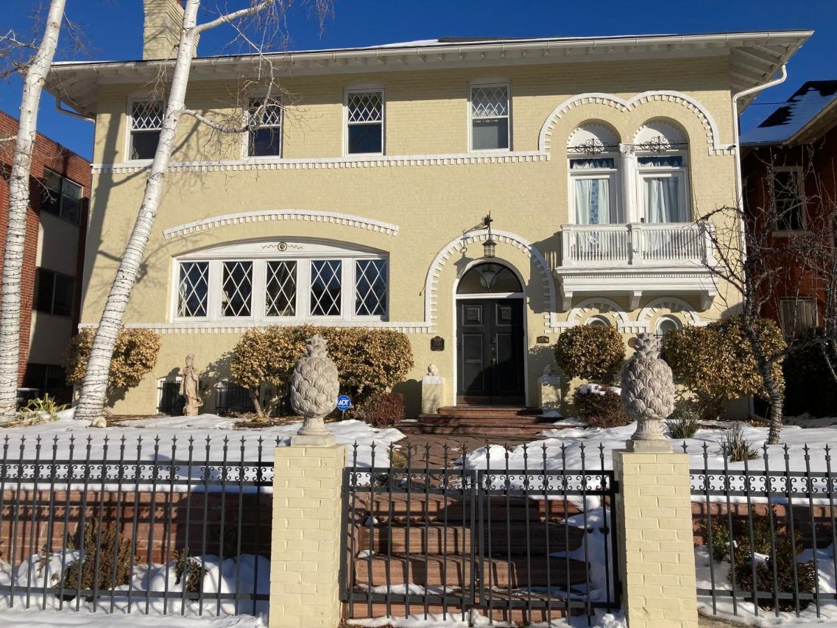 Pineapple House, Spacious 1St Floor Apartment! City Center! 96 Walk Score! Free Parking! Denver Exterior photo