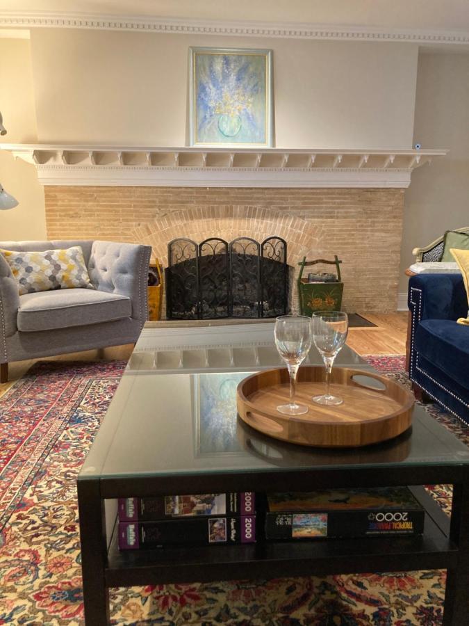 Pineapple House, Spacious 1St Floor Apartment! City Center! 96 Walk Score! Free Parking! Denver Exterior photo